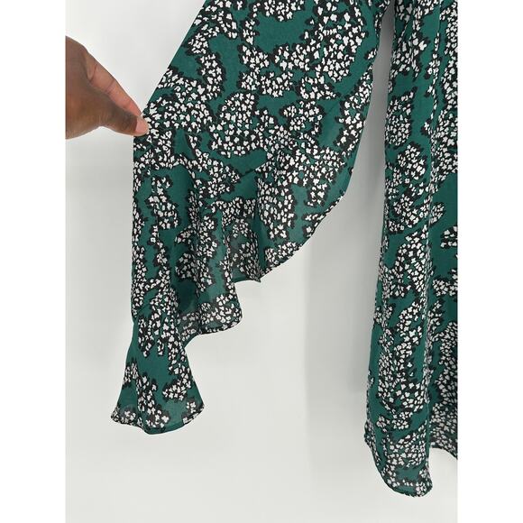 A Pea in the Pod Green Floral Maternity Top Long Bell Sleeve Comfort Floral S - Picture 5 of 8